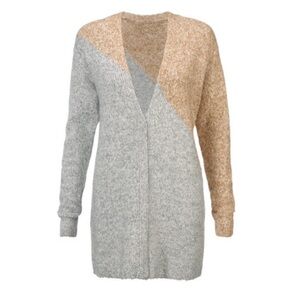 CAbi - Tilt Cardigan (3886)